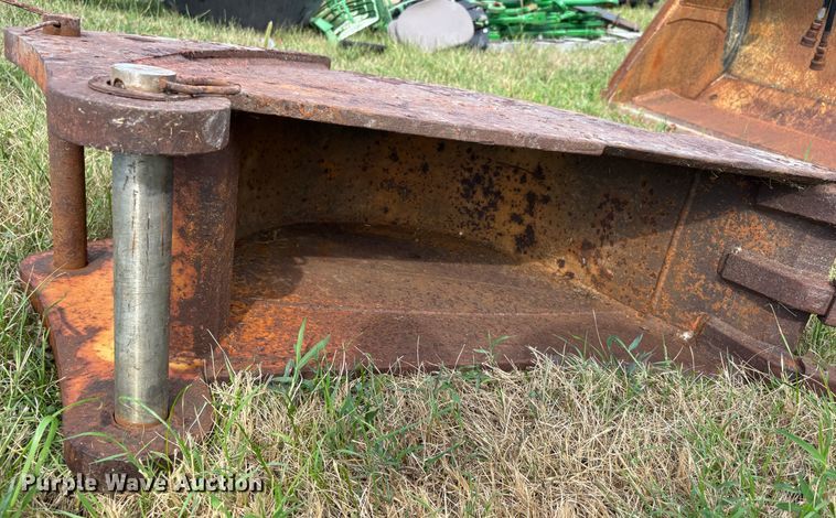 image for item DU1364 2004 John Deere 310SG backhoe