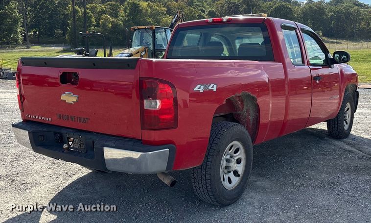 image for item DU1367 2007 Chevrolet Silverado 1500 Ext. Cab pickup truck