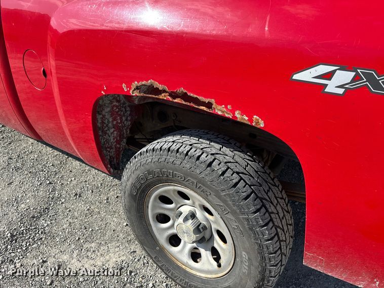 image for item DU1367 2007 Chevrolet Silverado 1500 Ext. Cab pickup truck