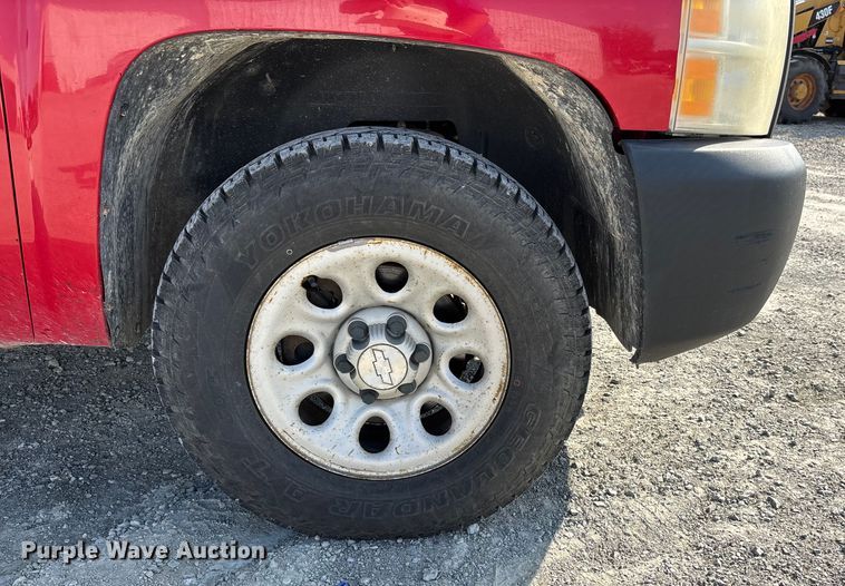 image for item DU1367 2007 Chevrolet Silverado 1500 Ext. Cab pickup truck