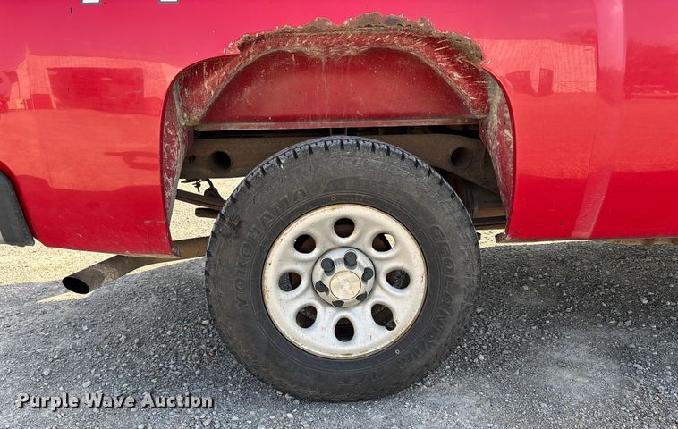 image for item DU1367 2007 Chevrolet Silverado 1500 Ext. Cab pickup truck