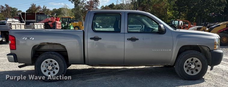image for item DU1368 2009 Chevrolet Silverado 1500 Crew Cab pickup truck