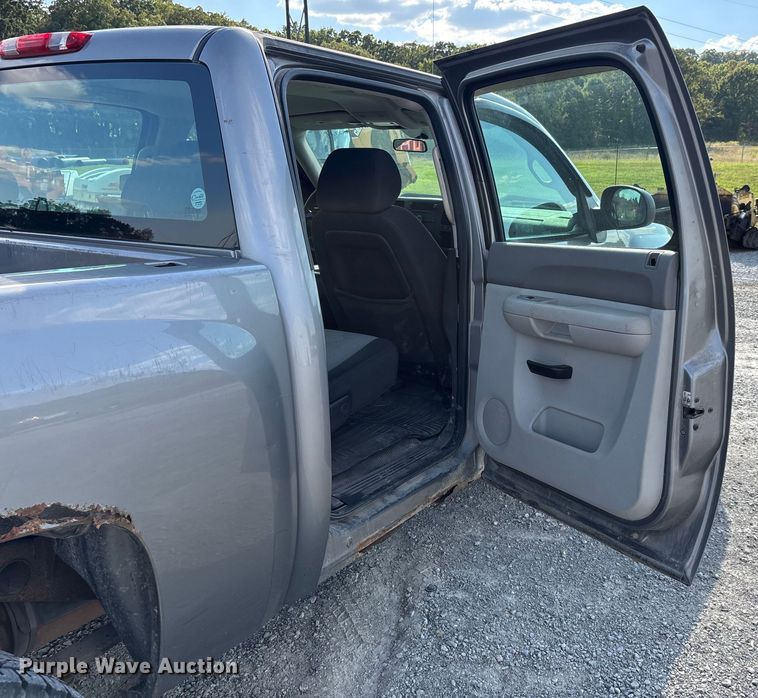 image for item DU1368 2009 Chevrolet Silverado 1500 Crew Cab pickup truck