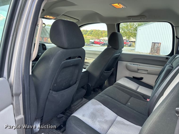 image for item DU1368 2009 Chevrolet Silverado 1500 Crew Cab pickup truck