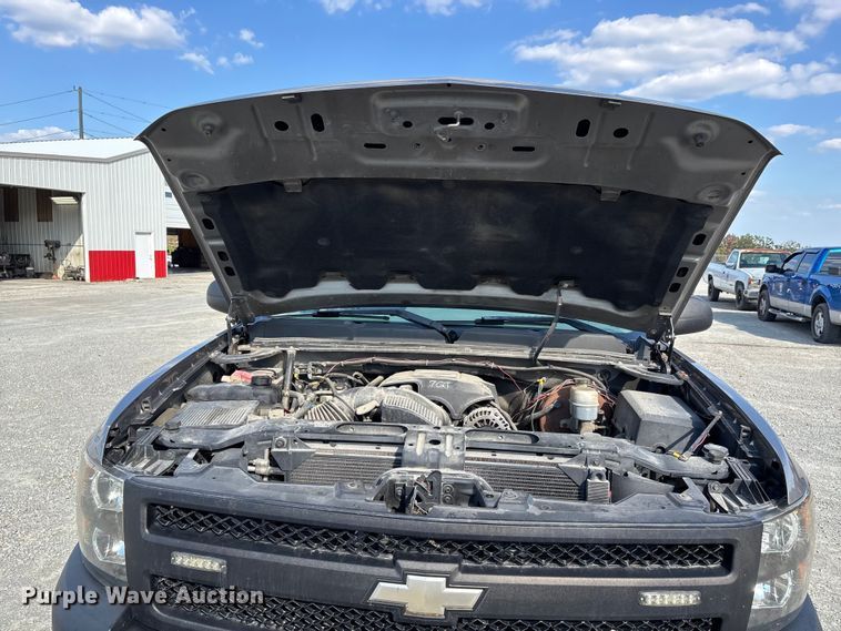 image for item DU1368 2009 Chevrolet Silverado 1500 Crew Cab pickup truck