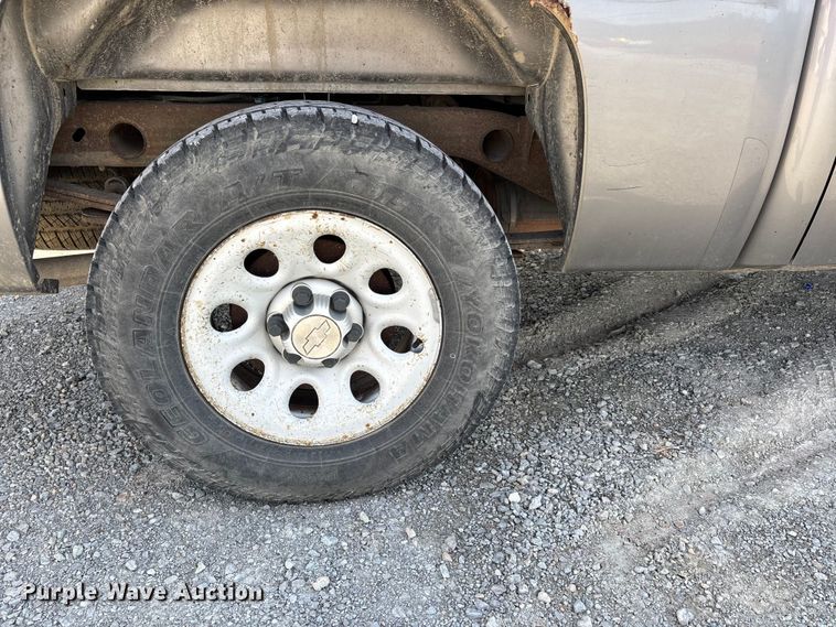 image for item DU1368 2009 Chevrolet Silverado 1500 Crew Cab pickup truck