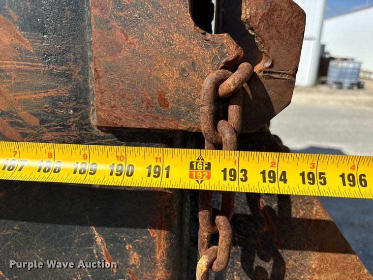 image for item DU1369 2007 International 7400 dump truck