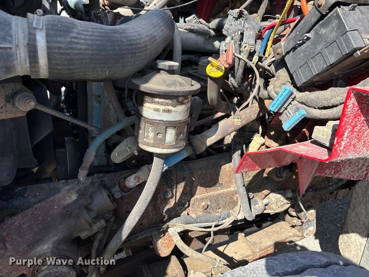 image for item DU1369 2007 International 7400 dump truck