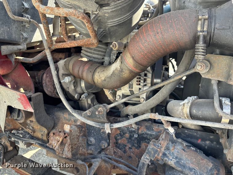 image for item DU1369 2007 International 7400 dump truck