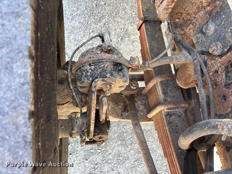 image for item DU1369 2007 International 7400 dump truck