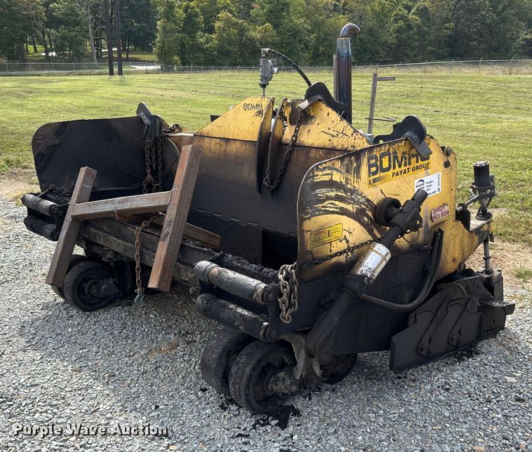 image for item DU1375 Bomag 413 paver