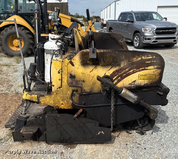 image for item DU1375 Bomag 413 paver
