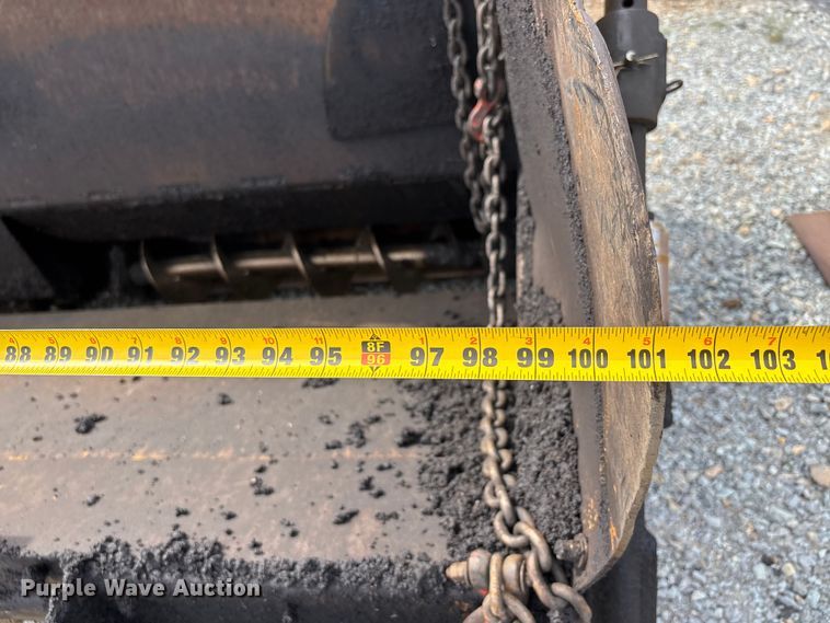 image for item DU1375 Bomag 413 paver