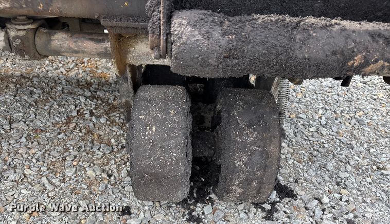 image for item DU1375 Bomag 413 paver