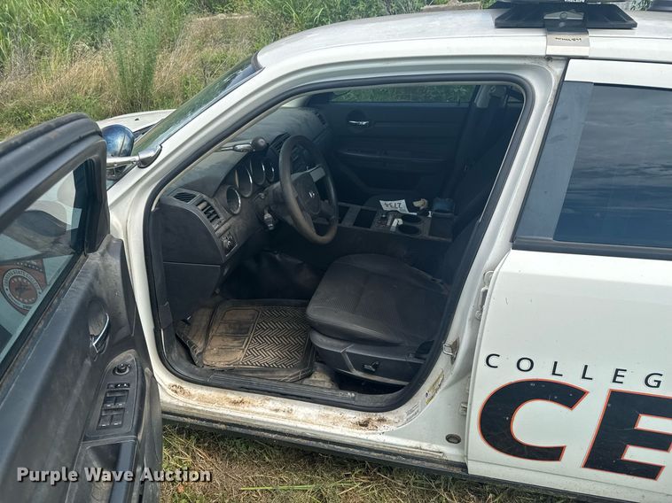 image for item DU9306 2010 Dodge Charger 