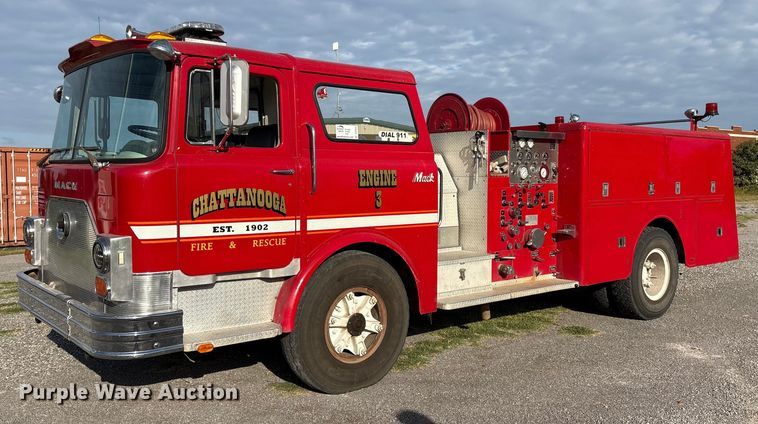 image for item DV5005 1979 Mack pumper fire truck