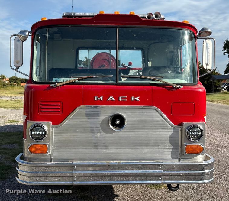 image for item DV5005 1979 Mack pumper fire truck