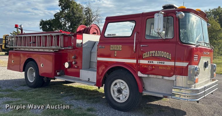 image for item DV5005 1979 Mack pumper fire truck