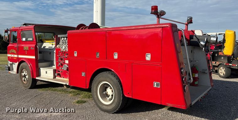 image for item DV5005 1979 Mack pumper fire truck
