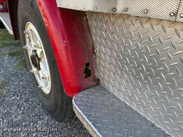 image for item DV5005 1979 Mack pumper fire truck