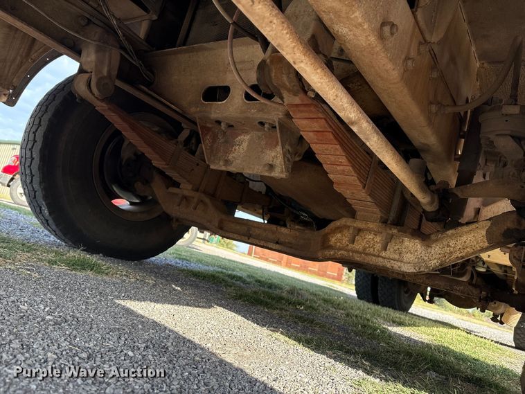 image for item DV5005 1979 Mack pumper fire truck