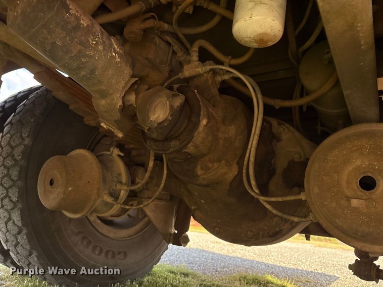 image for item DV5005 1979 Mack pumper fire truck