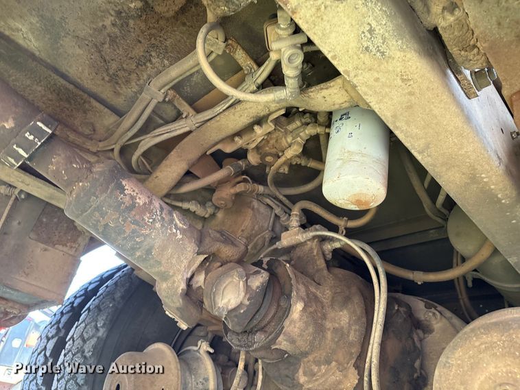 image for item DV5005 1979 Mack pumper fire truck