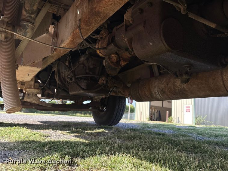 image for item DV5005 1979 Mack pumper fire truck