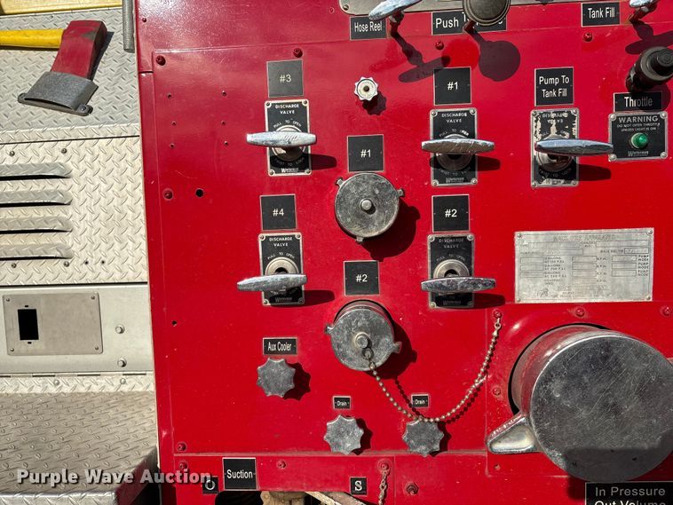 image for item DV5005 1979 Mack pumper fire truck