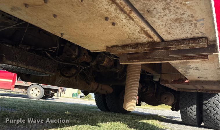 image for item DV5005 1979 Mack pumper fire truck