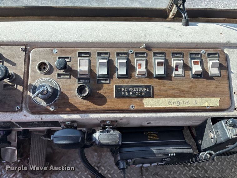 image for item DV5005 1979 Mack pumper fire truck