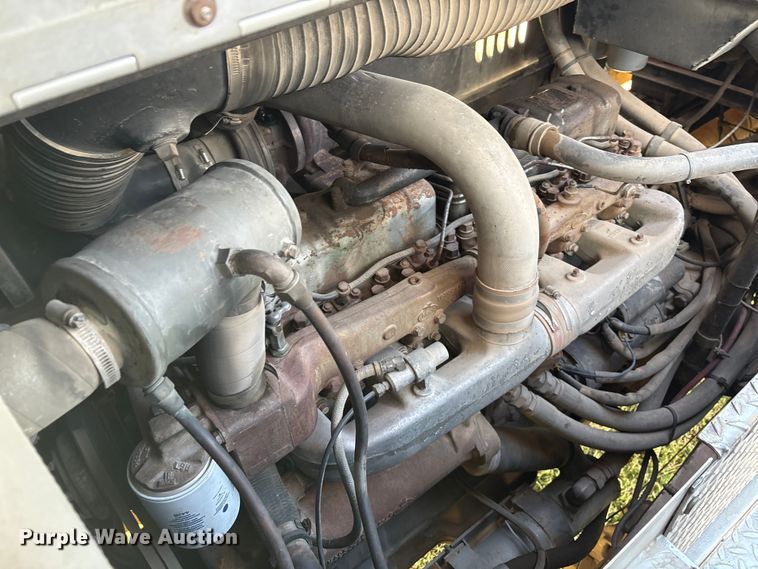 image for item DV5005 1979 Mack pumper fire truck