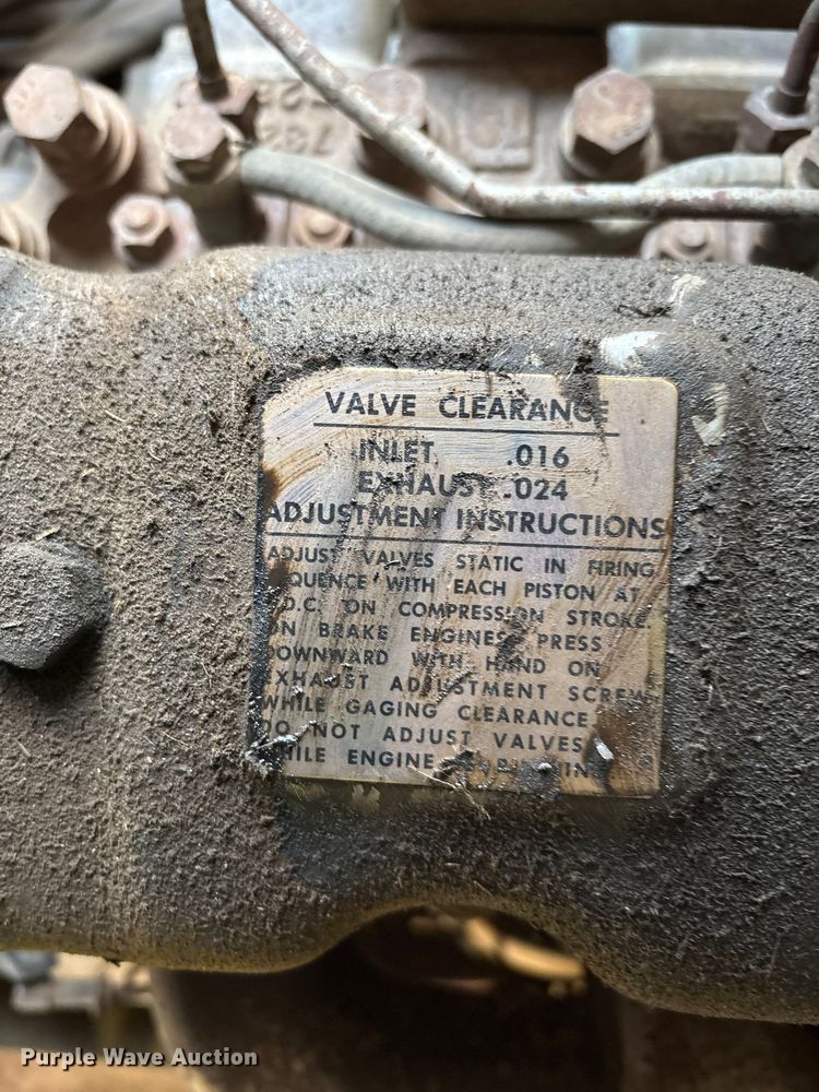 image for item DV5005 1979 Mack pumper fire truck