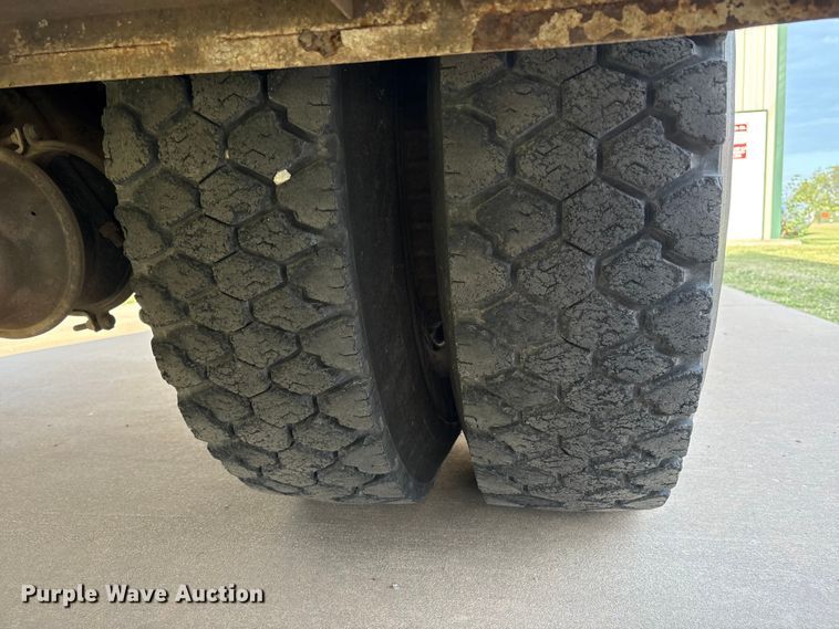 image for item DV5005 1979 Mack pumper fire truck