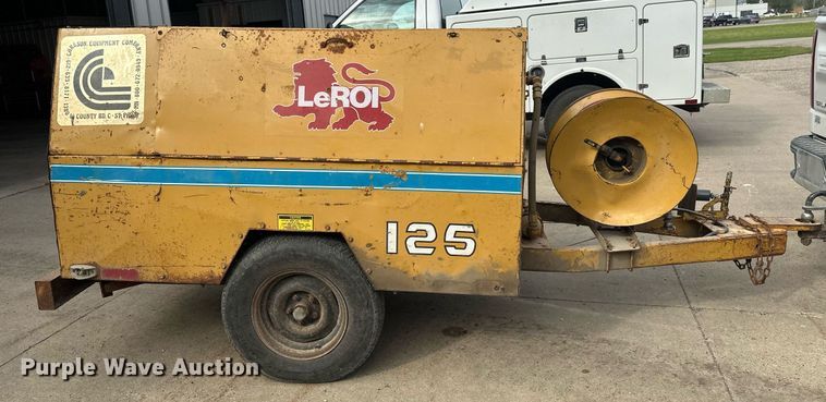 image for item DW4251 1988 Leroi 125 air compressor