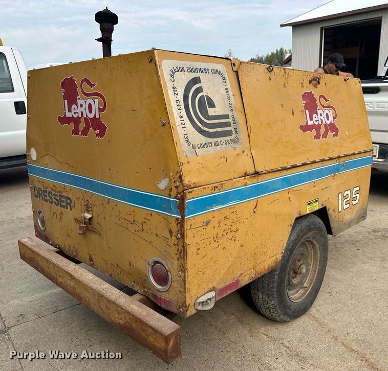 image for item DW4251 1988 Leroi 125 air compressor