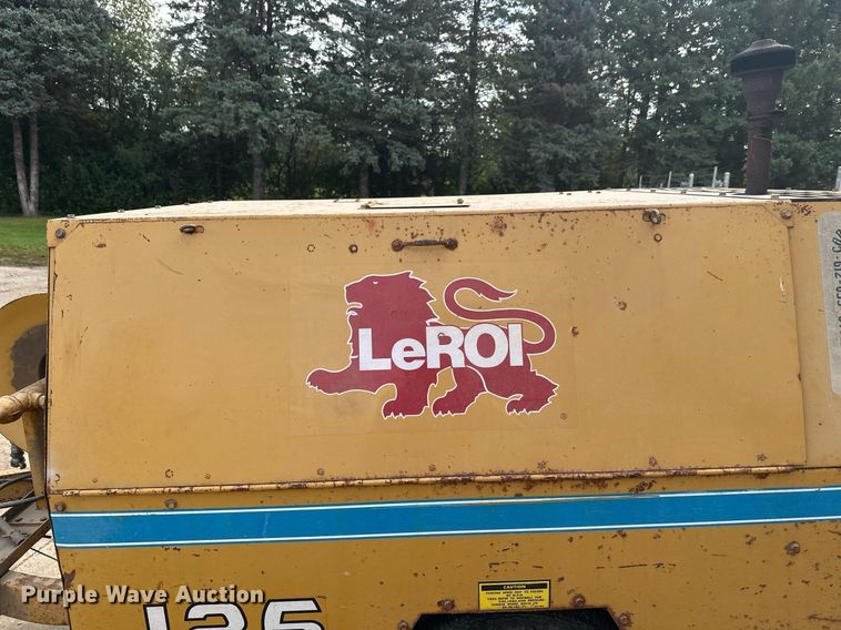 image for item DW4251 1988 Leroi 125 air compressor