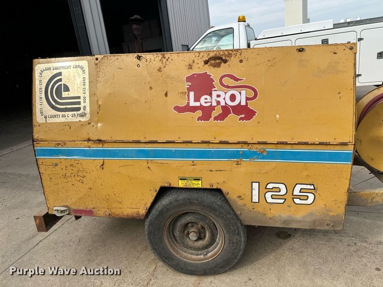 image for item DW4251 1988 Leroi 125 air compressor