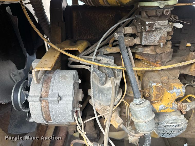 image for item DW4251 1988 Leroi 125 air compressor