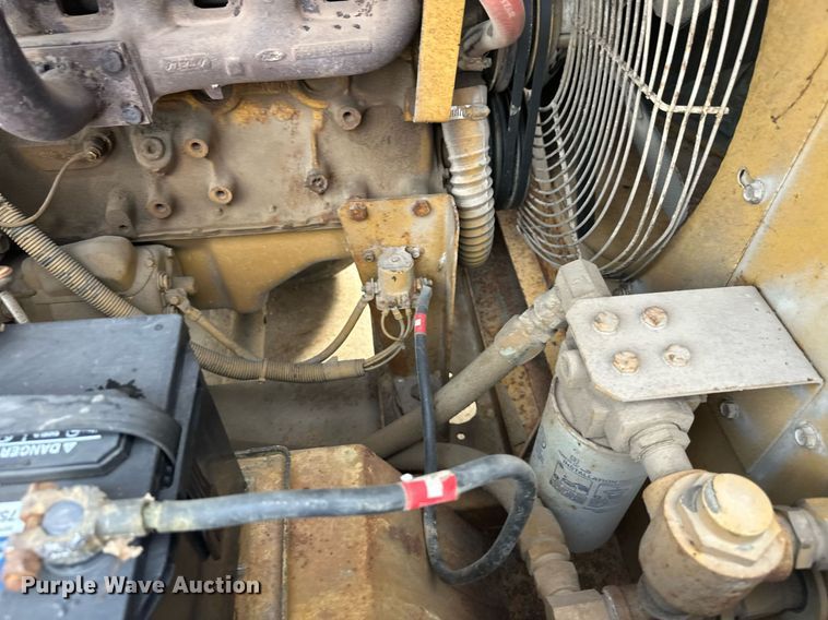 image for item DW4251 1988 Leroi 125 air compressor