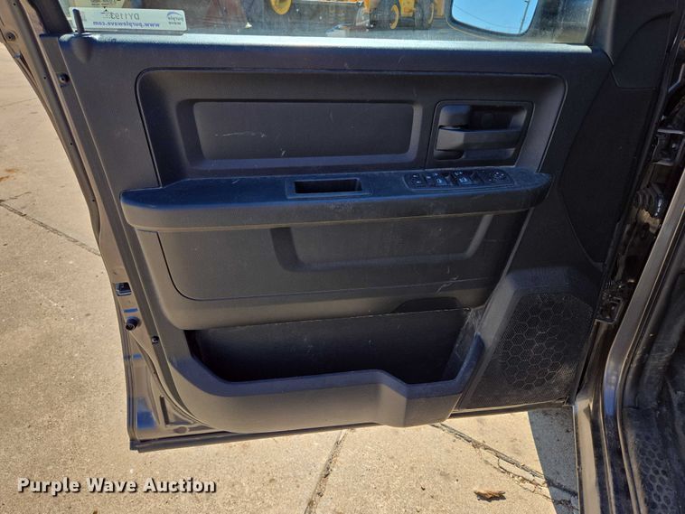 image for item DY1193 2018 RAM 1500 Quad Cab pickup truck