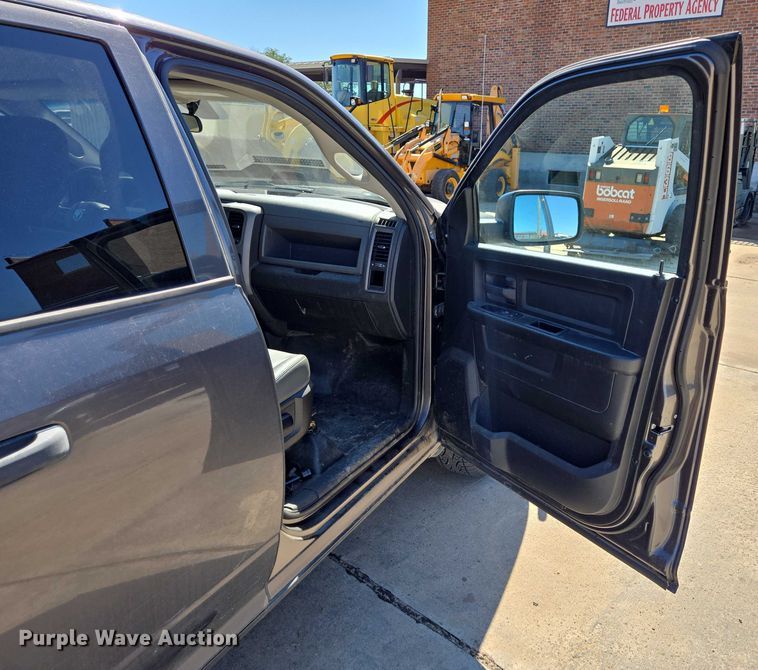 image for item DY1193 2018 RAM 1500 Quad Cab pickup truck