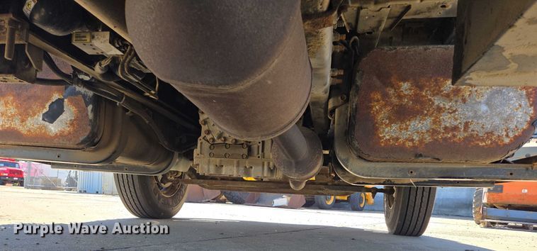 image for item DY1197 2008 International 4300 box truck