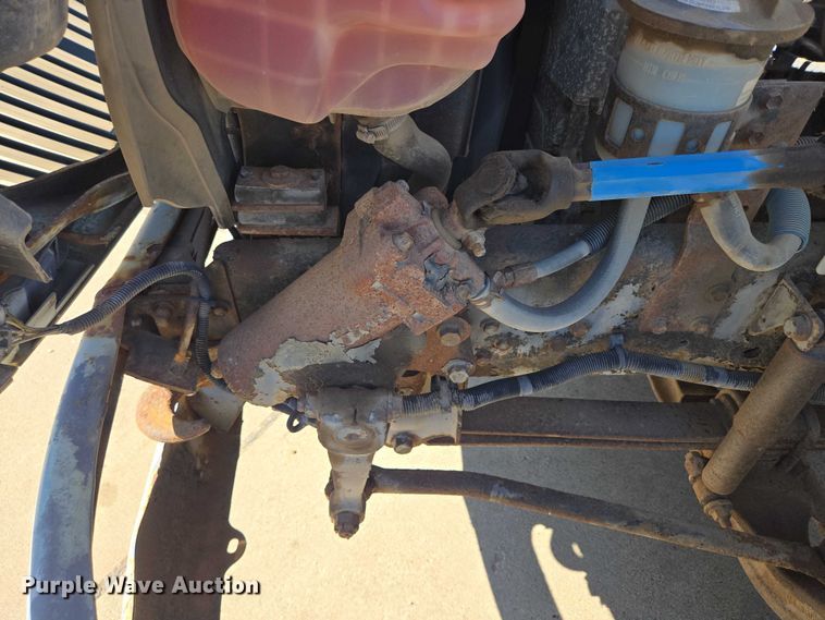 image for item DY1197 2008 International 4300 box truck