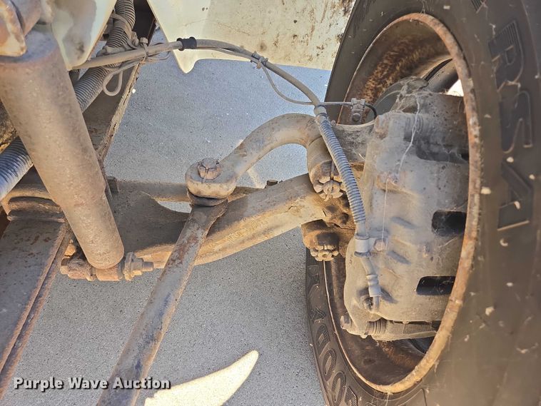 image for item DY1197 2008 International 4300 box truck