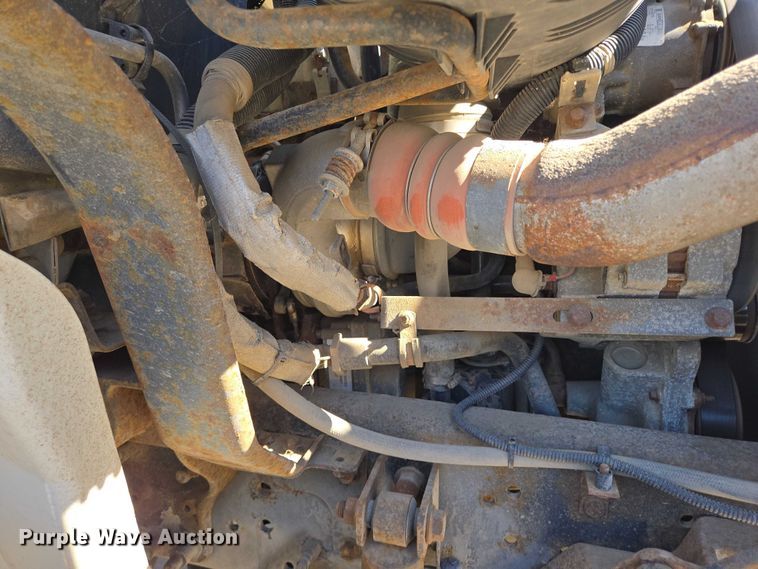 image for item DY1197 2008 International 4300 box truck