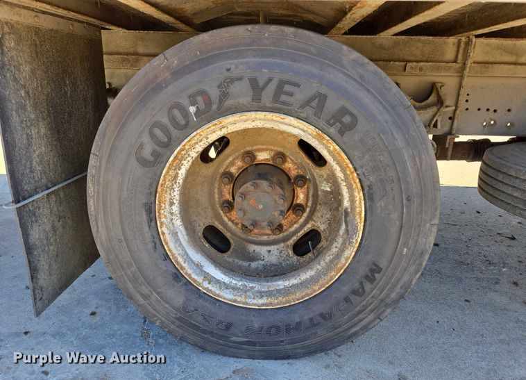 image for item DY1197 2008 International 4300 box truck