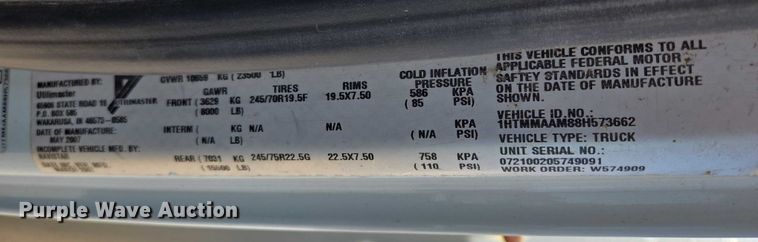 image for item DY1197 2008 International 4300 box truck