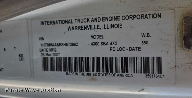 image for item DY1197 2008 International 4300 box truck