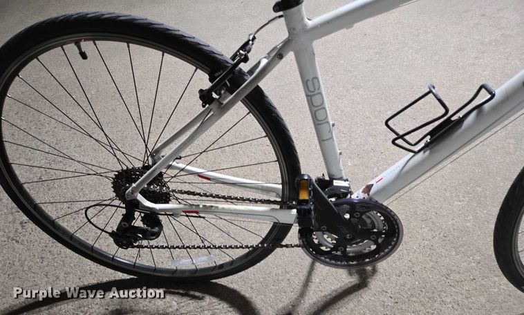 image for item DY1207 Sirrus Sport Specialized bicycle